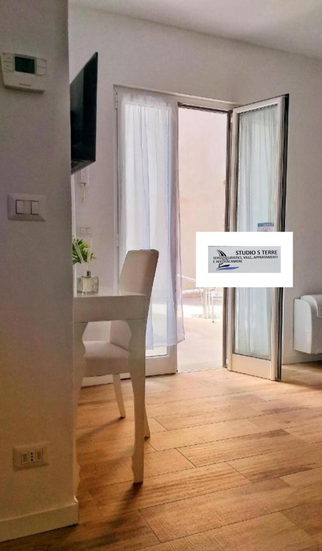 Residenza Solferino Leilighet Corniglia Eksteriør bilde